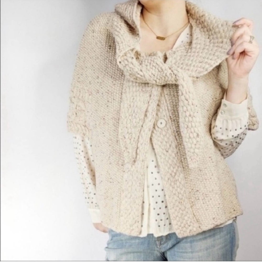 Anthropologie Far Away From Close - Cozy Hooded Short Sleeved Knit Sweater - Picture 2 of 9